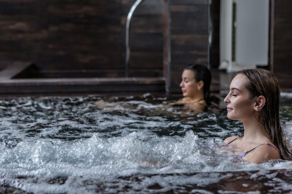 Marché européen du spa de luxe avec installations de bien-être thermal et expériences de resort haut de gamme