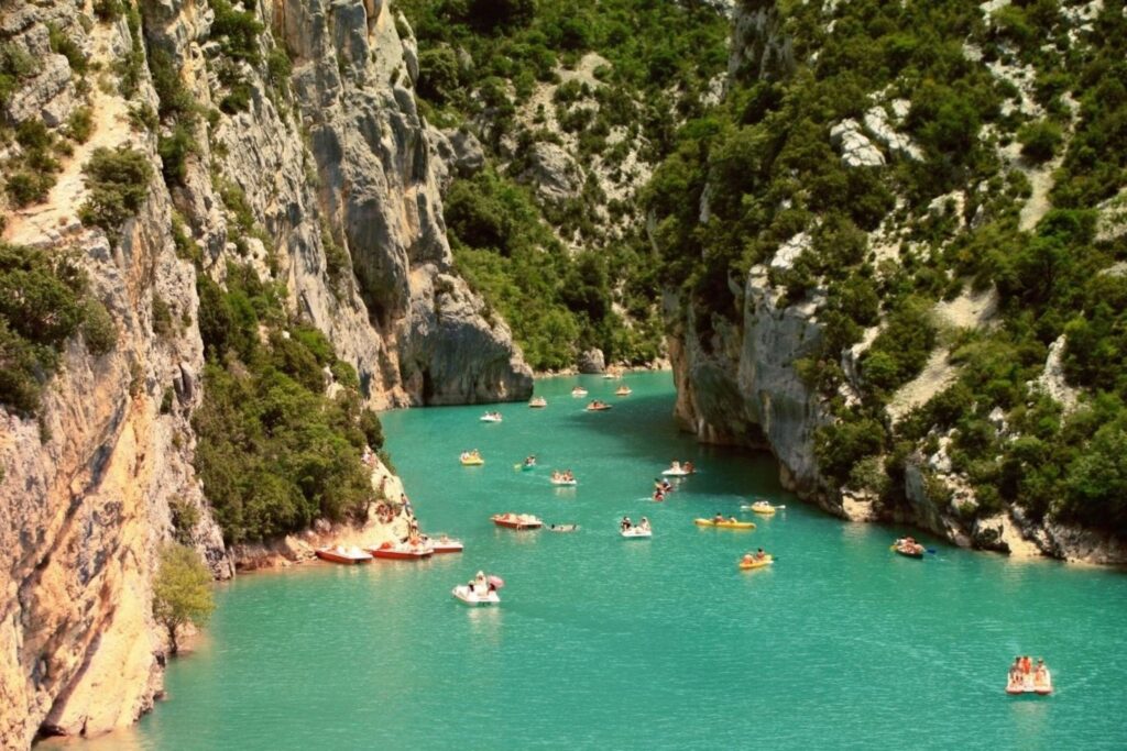 Scenic routes Europe featuring the turquoise river canyon of the Gorges du Verdon in spring